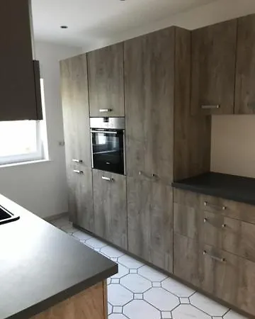 Willkommen Bei Iva Apartament *